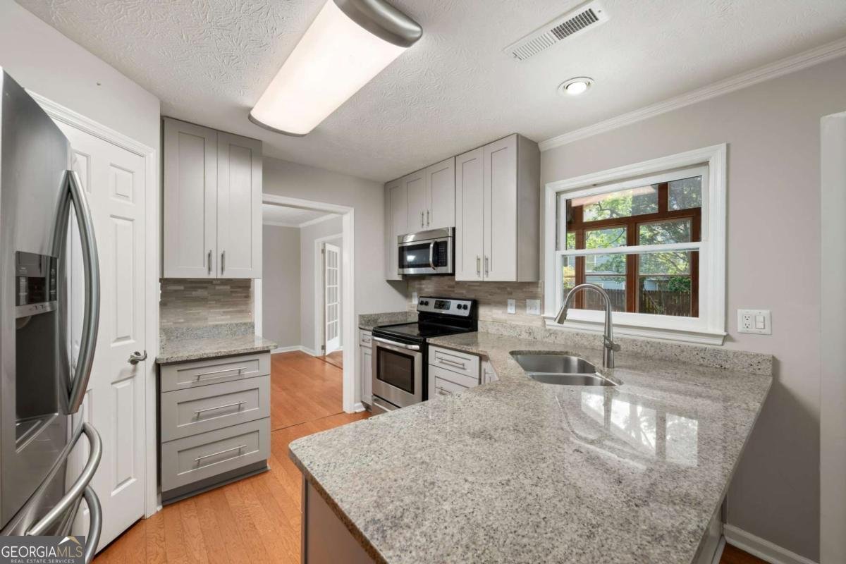 510 Ambergate Court Roswell - Photo 12