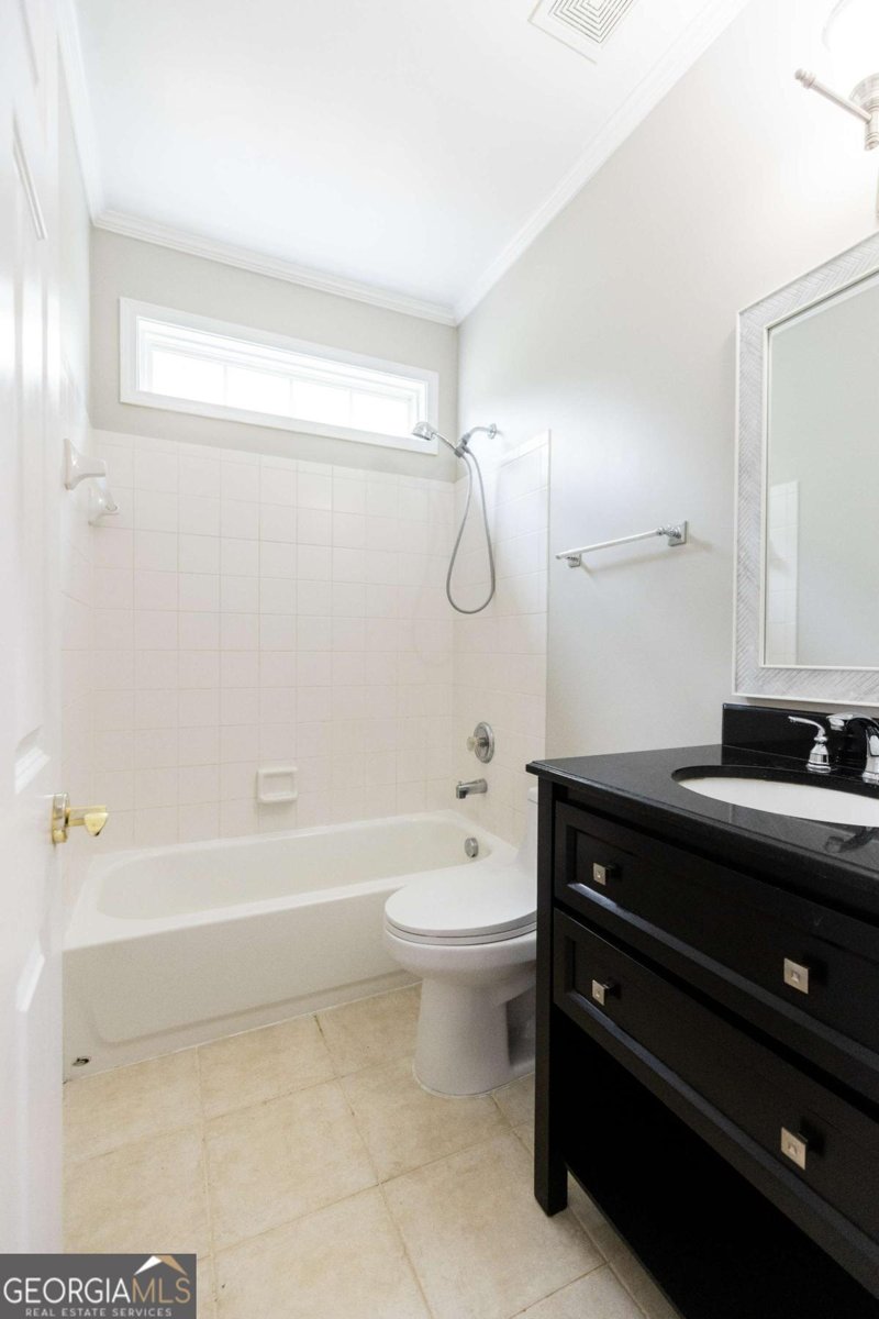 1038 Island View Court Buford - Photo 21