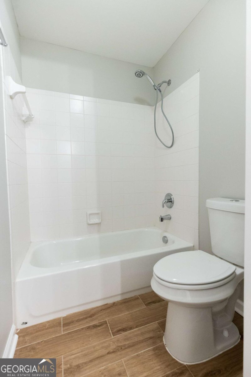 1038 Island View Court Buford - Photo 30