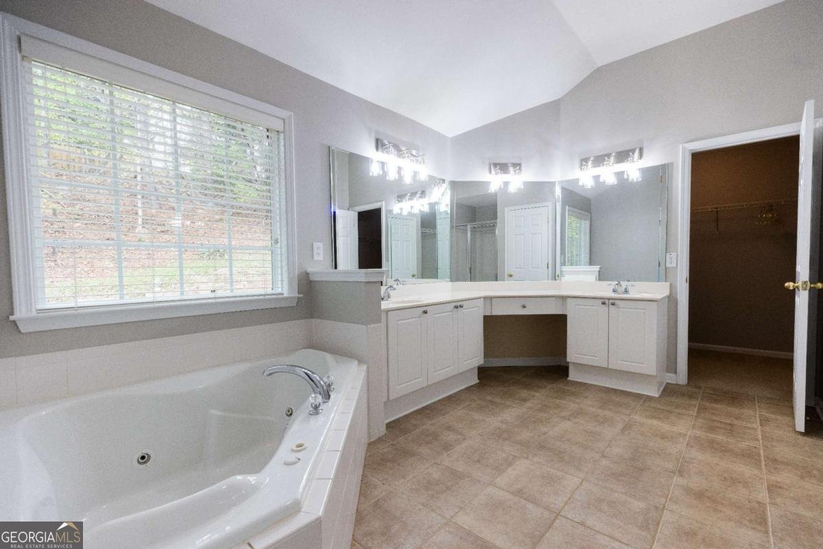 1038 Island View Court Buford - Photo 43