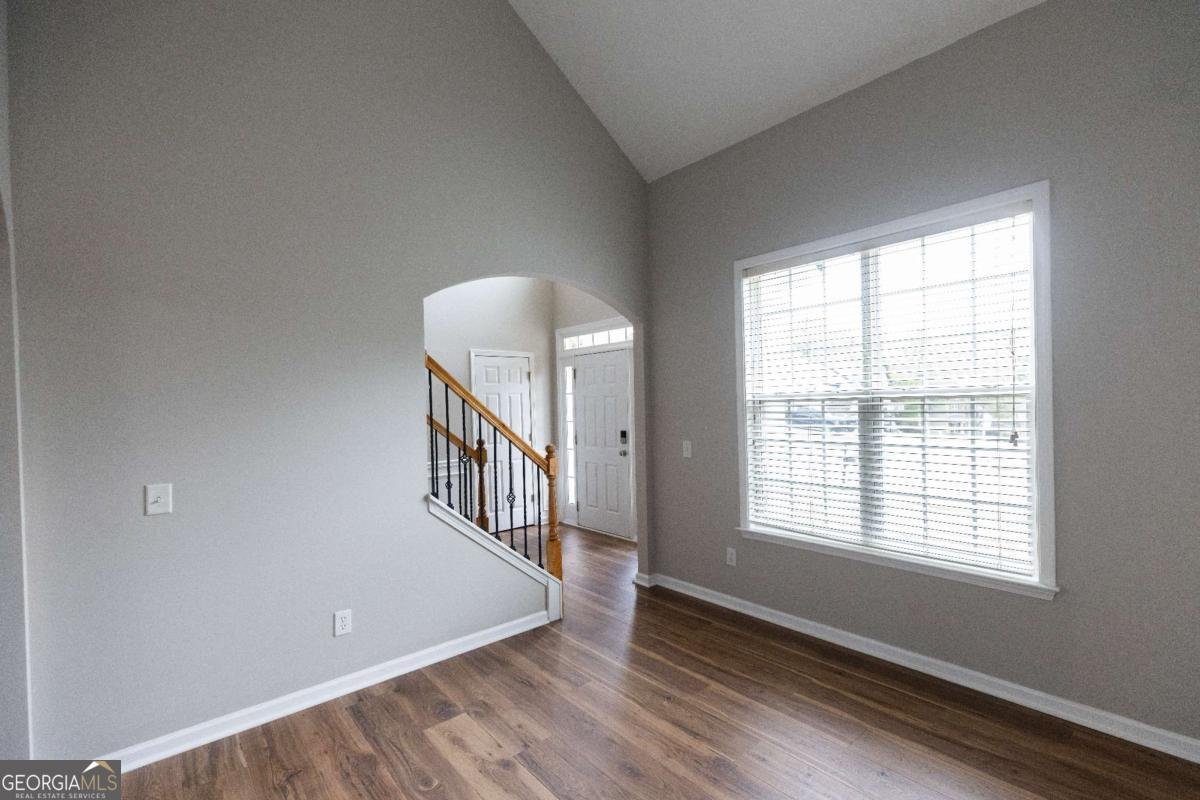 1038 Island View Court Buford - Photo 6