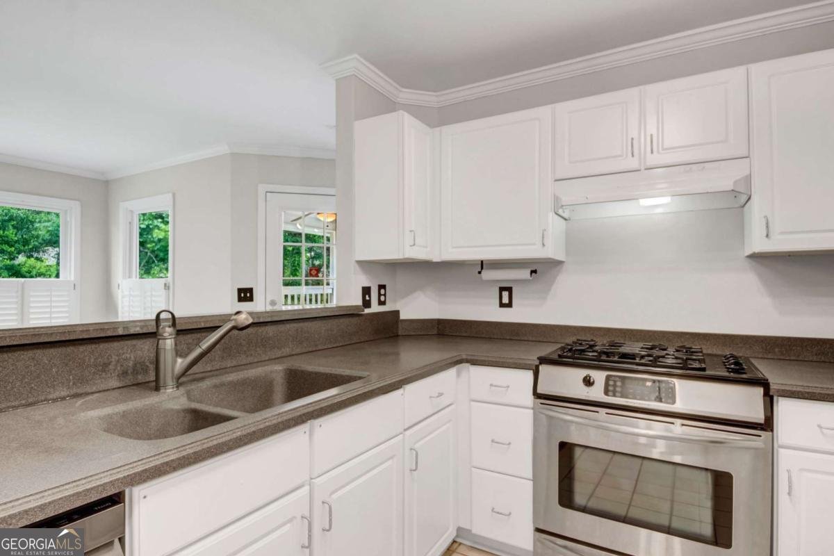 612 Sweet Stream Way Lawrenceville - Photo 10