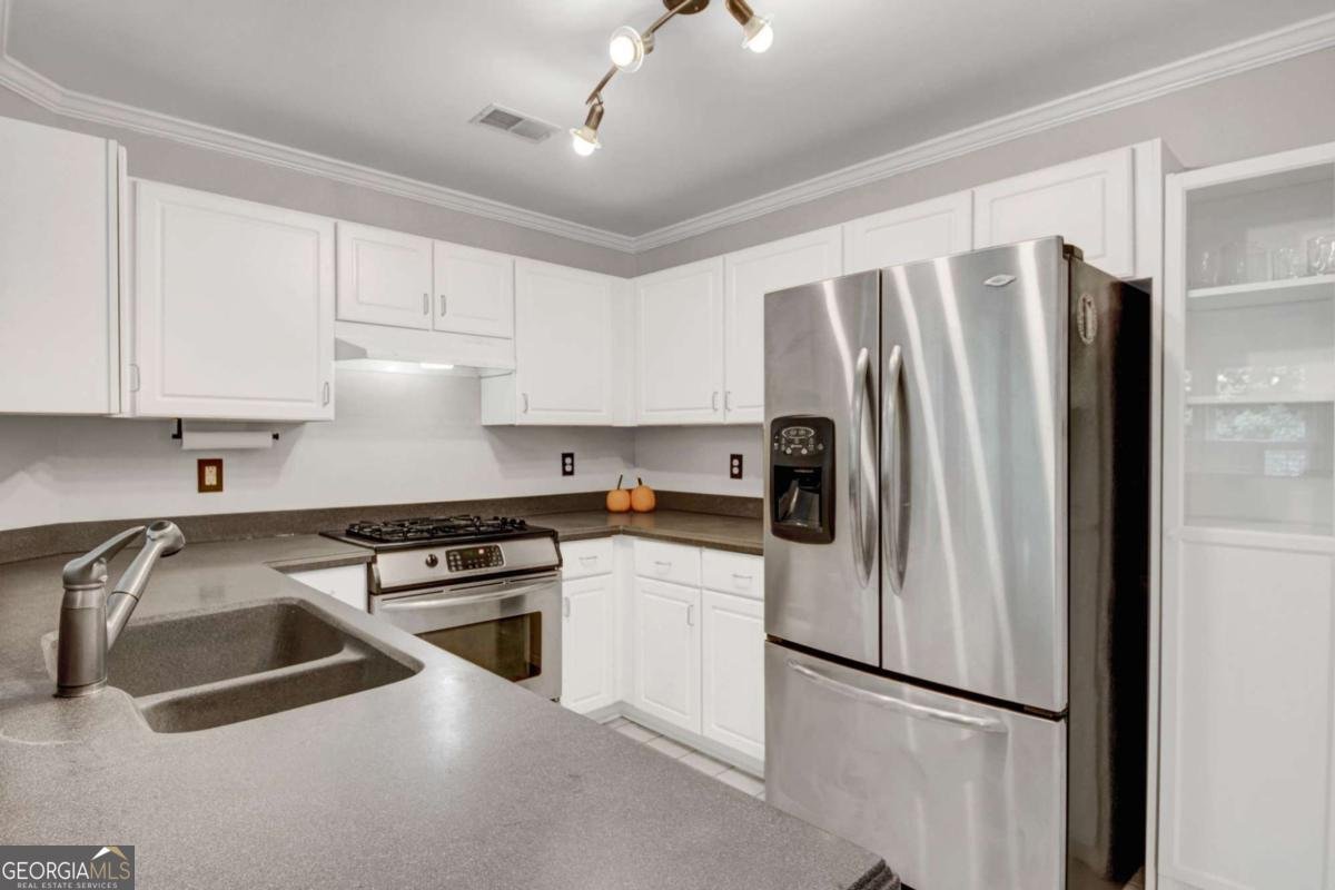 612 Sweet Stream Way Lawrenceville - Photo 8