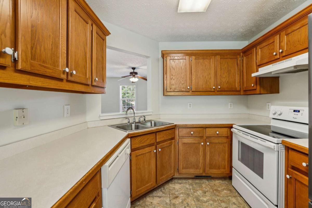 6321 Shady Grove Lane Flowery Branch - Photo 8
