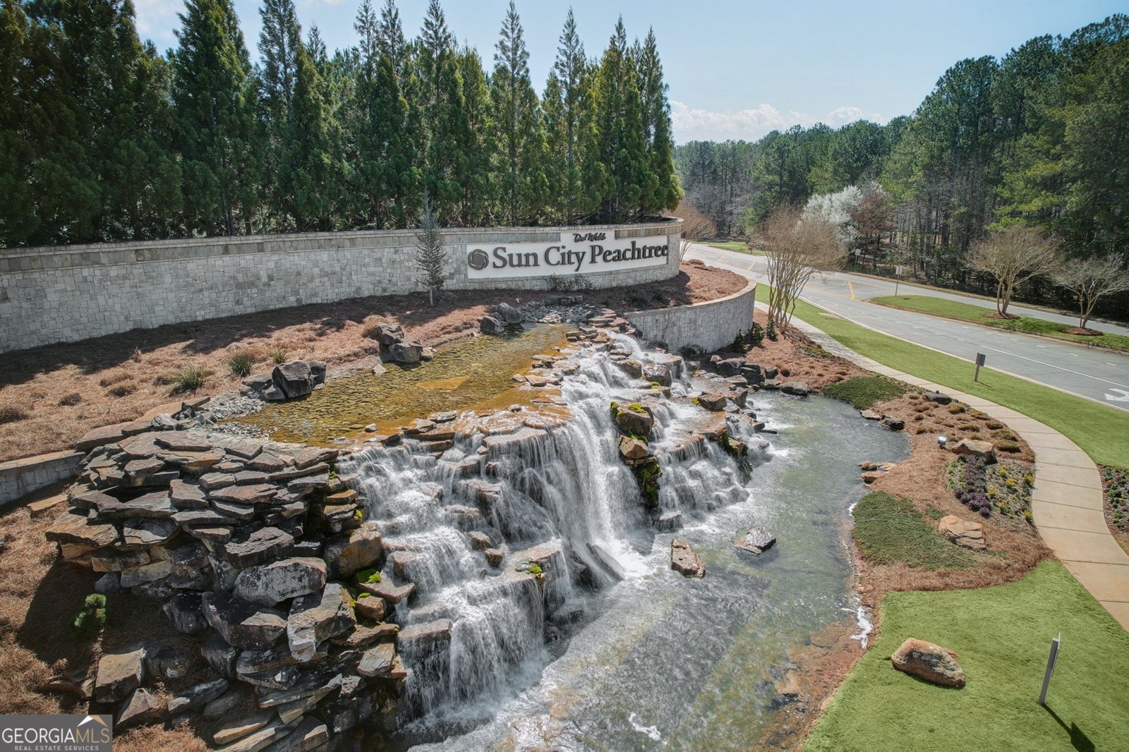 220 Begonia Court Griffin - Photo 45