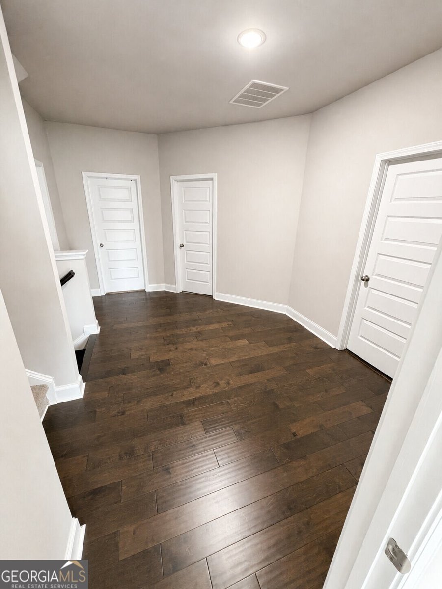 2235 Manor Pointe Drive Cumming - Photo 32