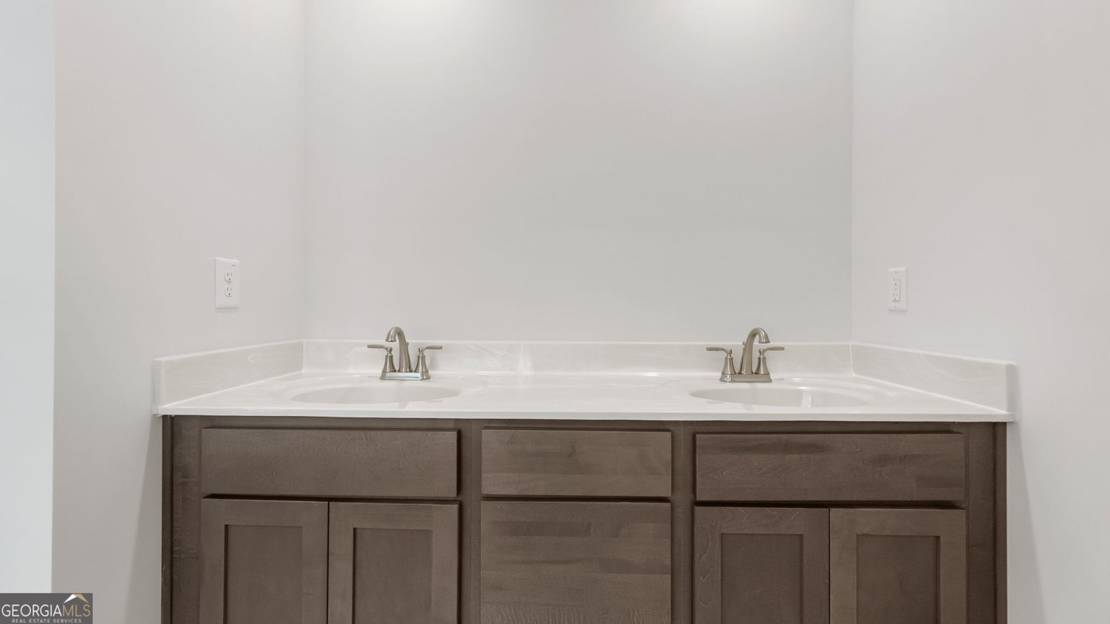 265 Bloomfield Circle Canton - Photo 18