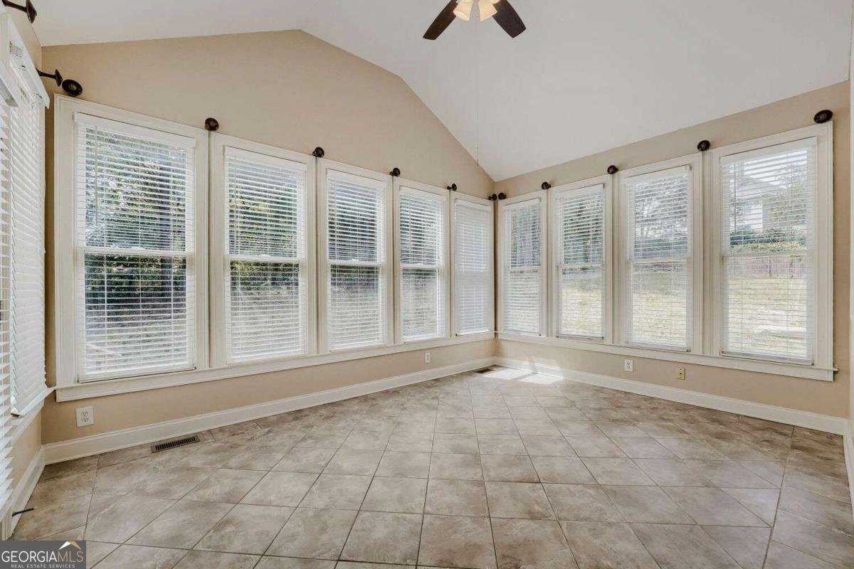 21 Wild Oat Court Grayson - Photo 13