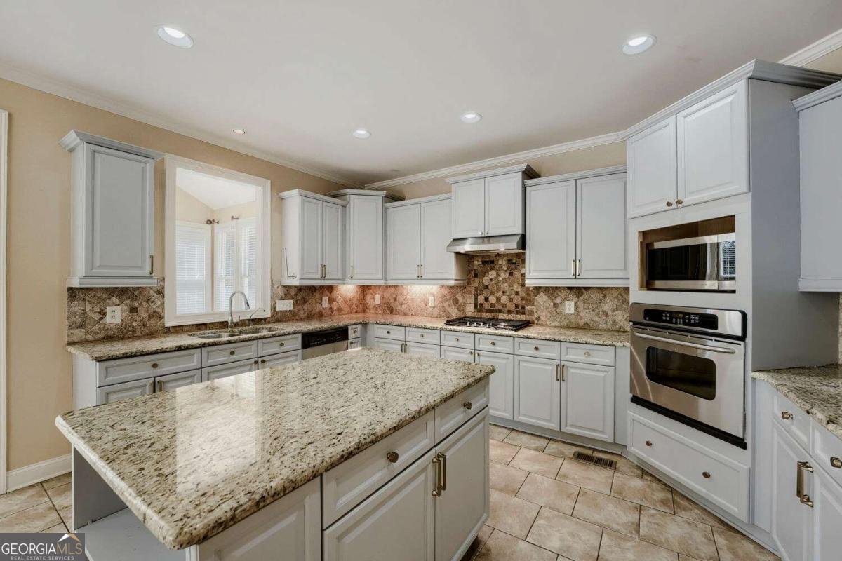 21 Wild Oat Court Grayson - Photo 14