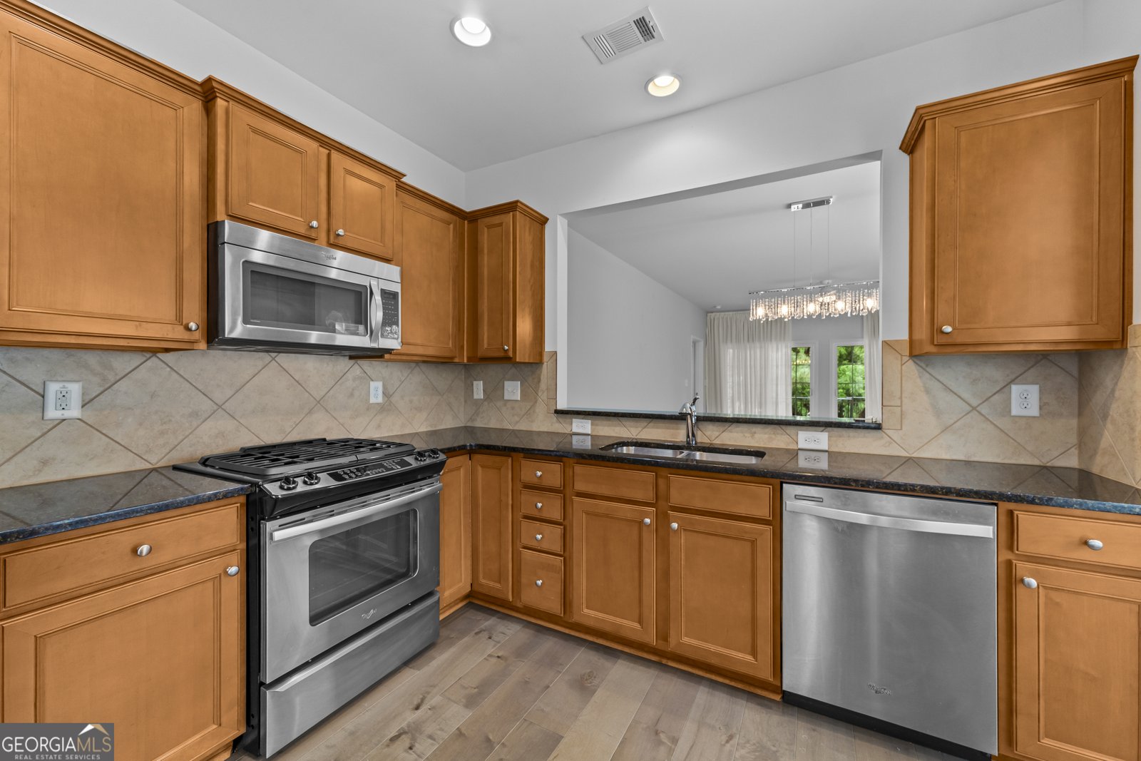 6233 Greenstone Circle Hoschton - Photo 10
