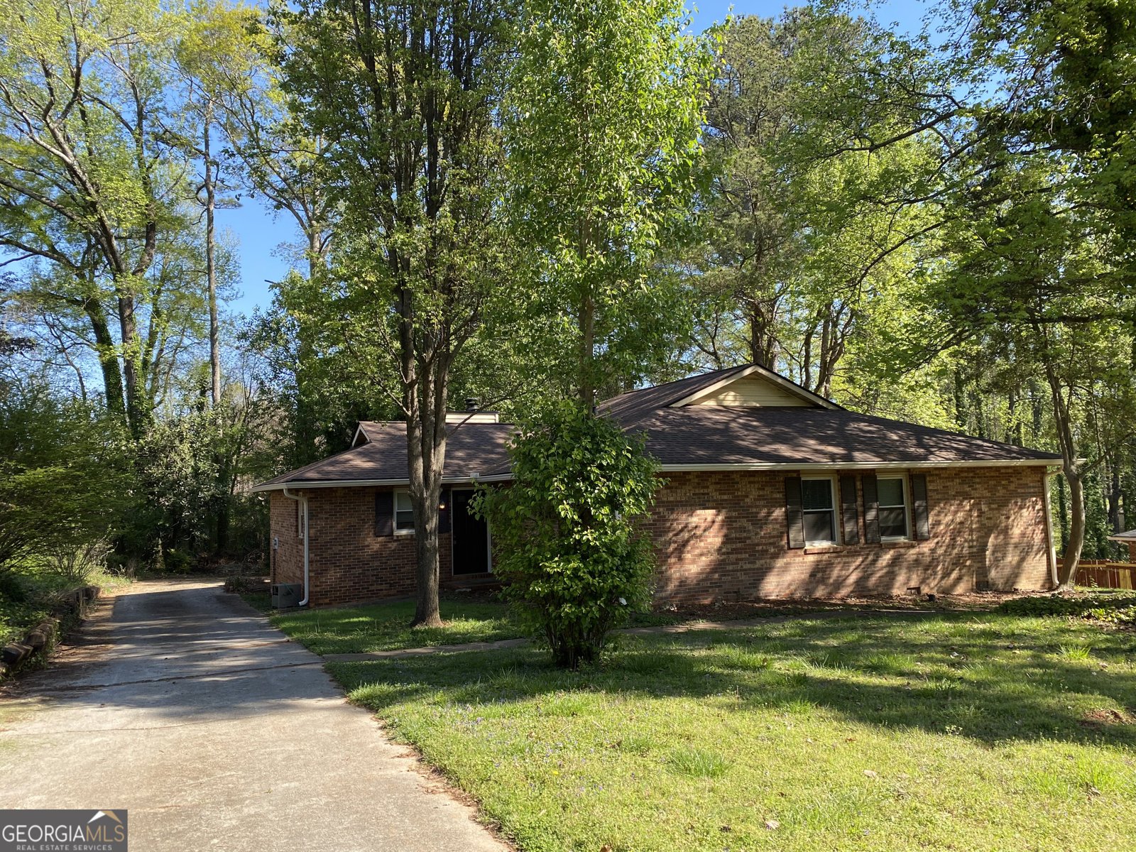4990 Mountain Springs Way Stone Mountain - main photo