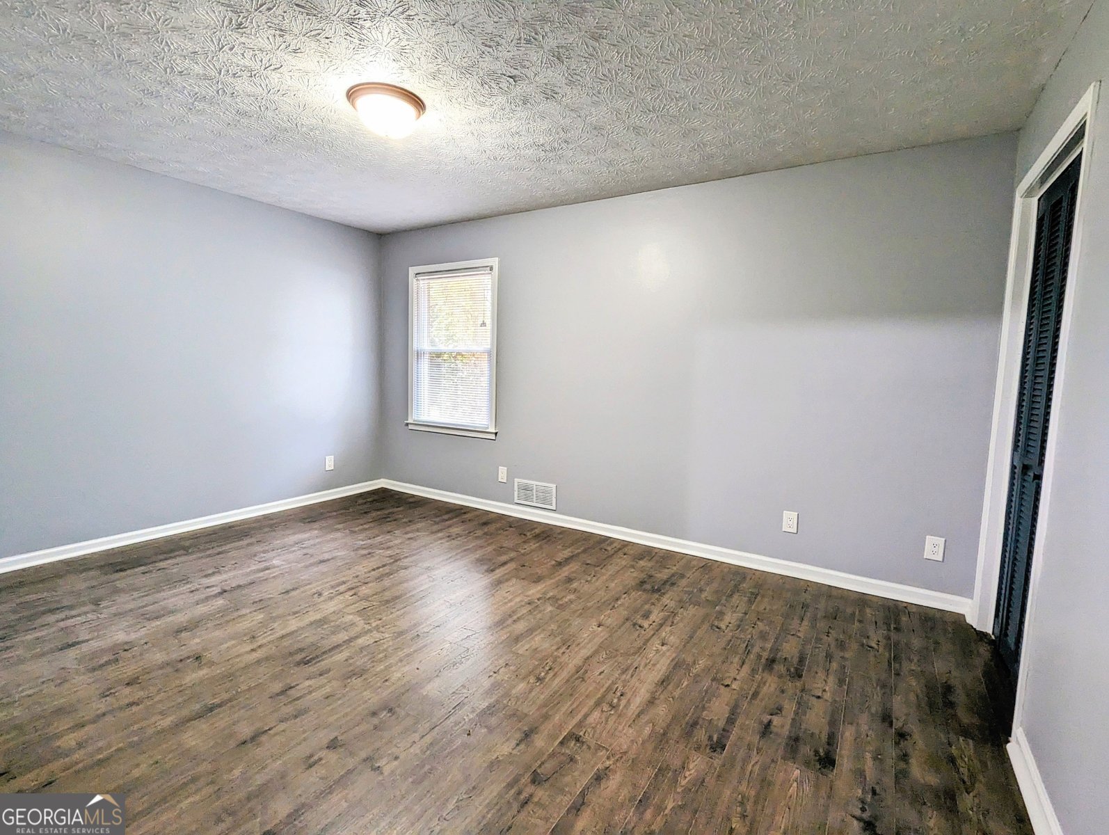 4990 Mountain Springs Way Stone Mountain - Photo 9
