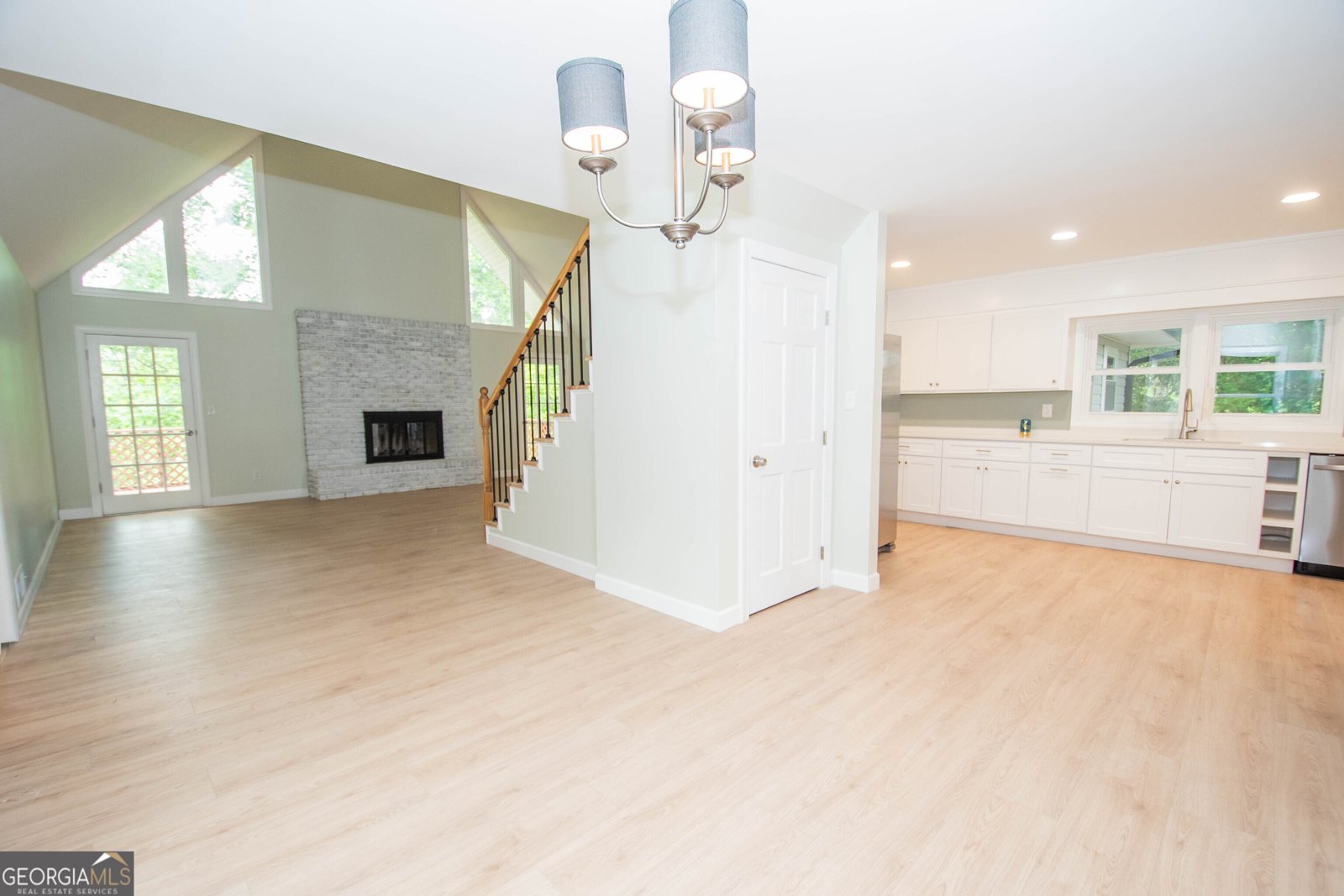 370 McDonough Road Fayetteville - Photo 6