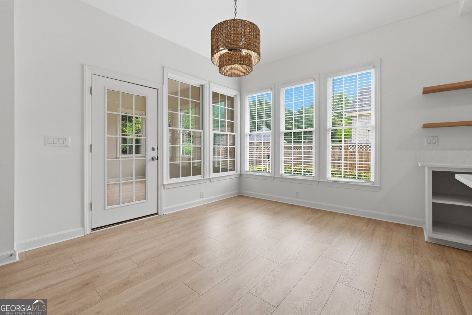 325 North Court Alpharetta - Photo 13