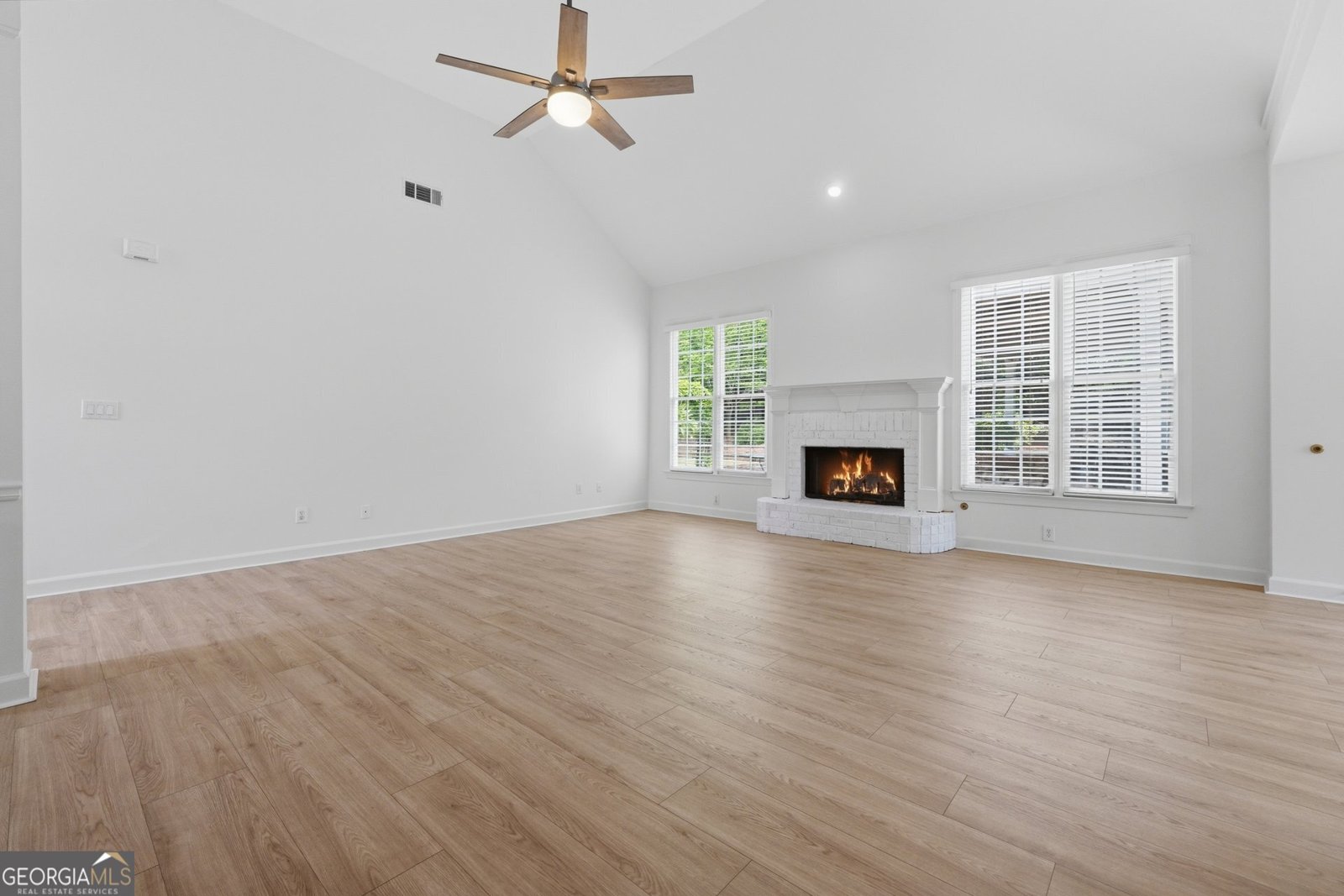 325 North Court Alpharetta - Photo 8