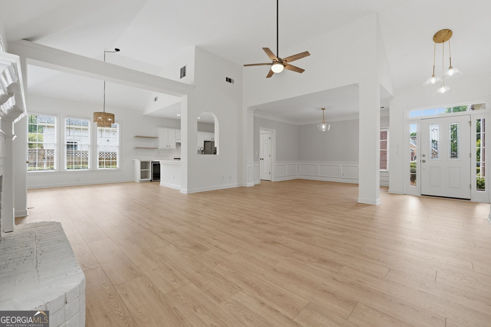 325 North Court Alpharetta - Photo 9