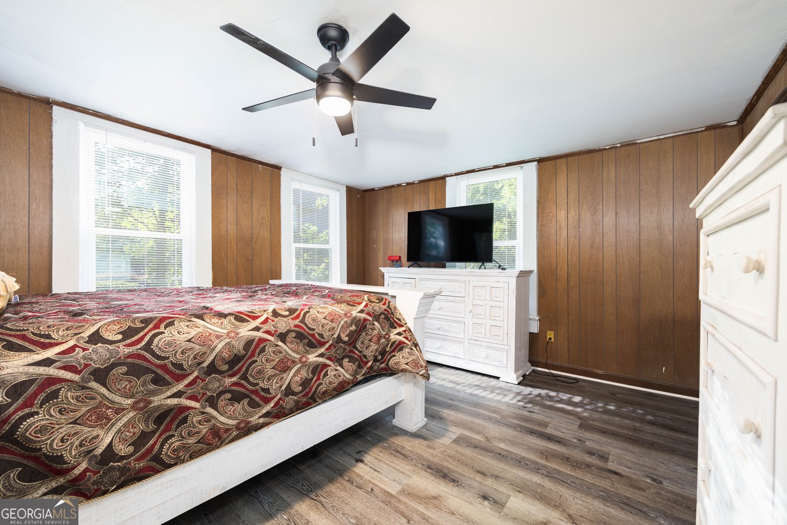 109 Main Street Manchester - Photo 12