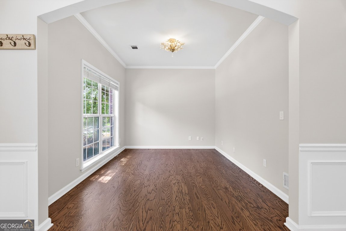 2855 Stonehenge Court Cumming - Photo 9