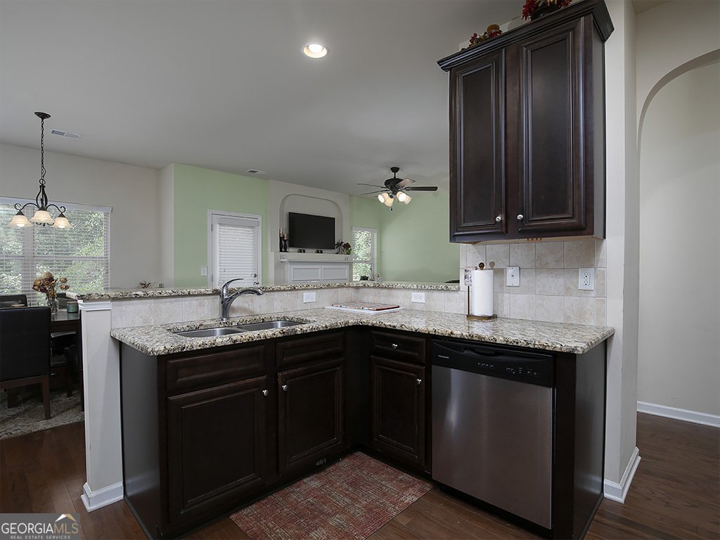 5554 Racetrack Court Powder Springs - Photo 12