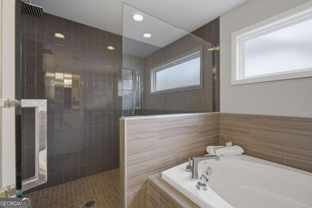 2681 Oak Leaf Place Atlanta - Photo 23