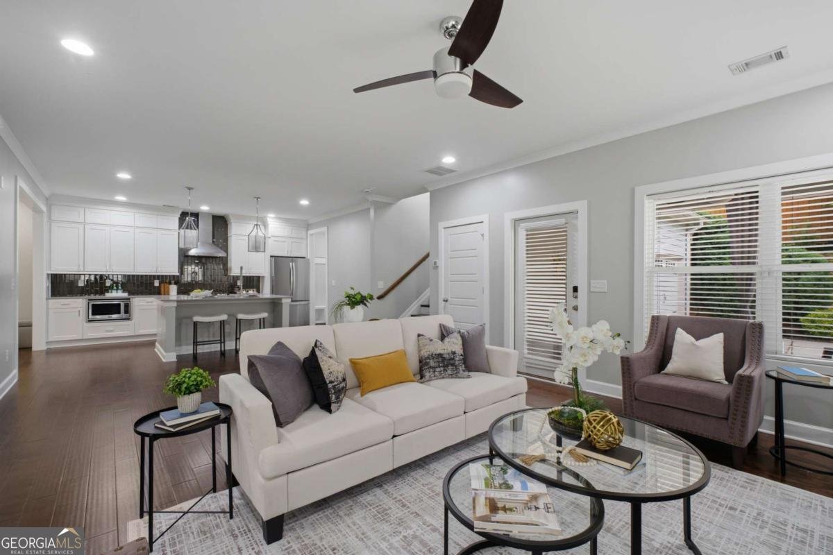 2681 Oak Leaf Place Atlanta - Photo 8