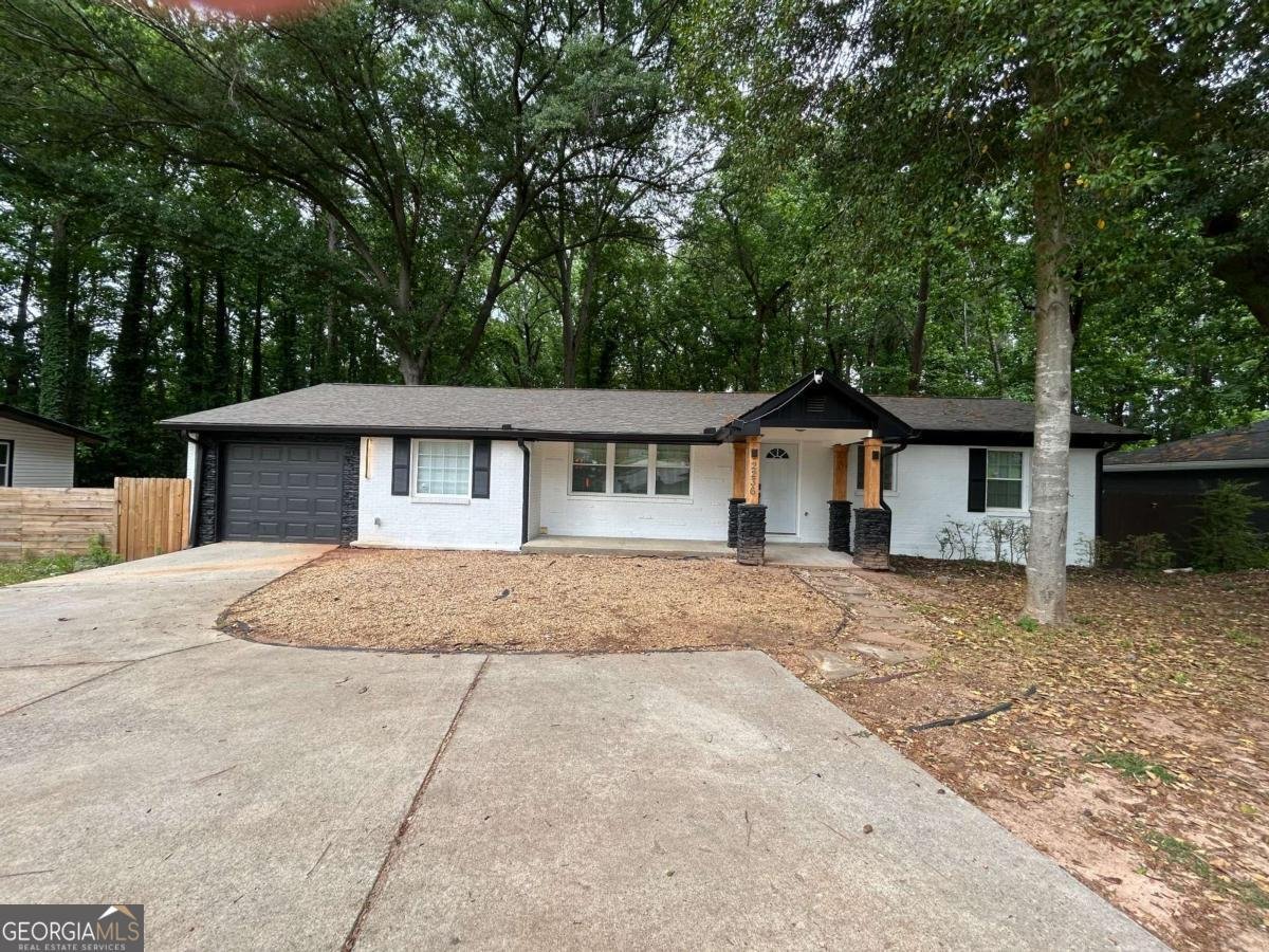 2236 Brannen Road Atlanta - main photo