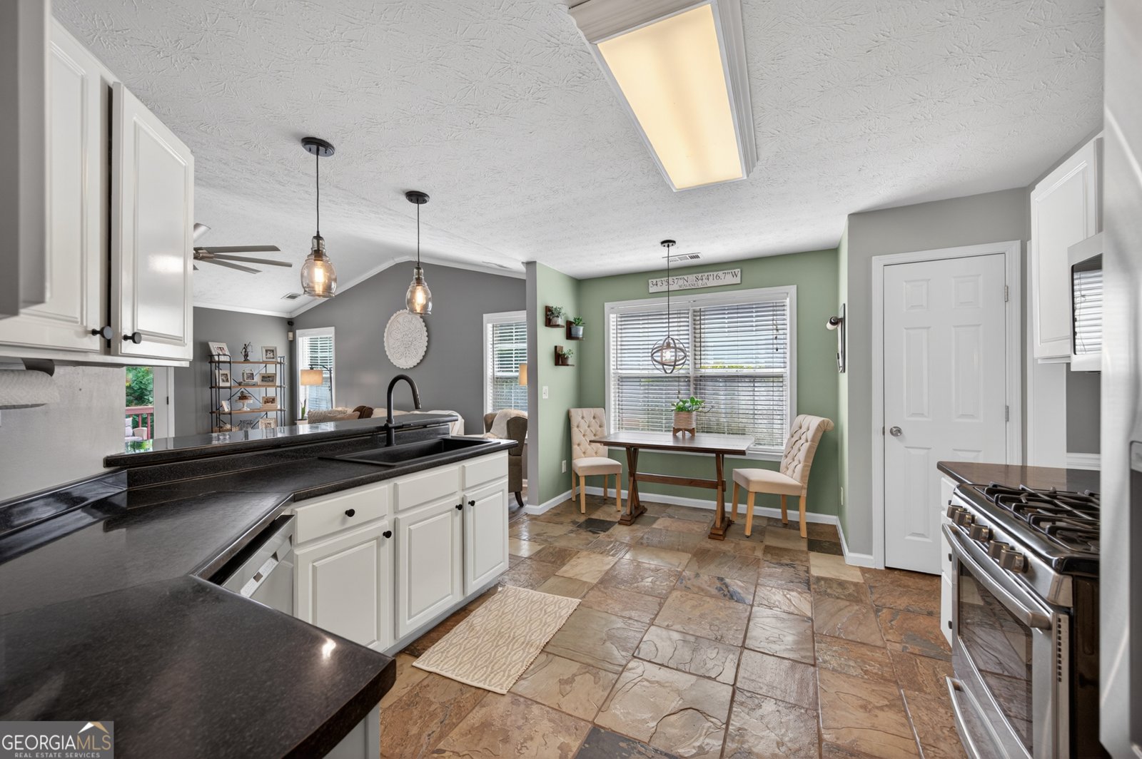 2940 Northcliff Drive Suwanee - Photo 18