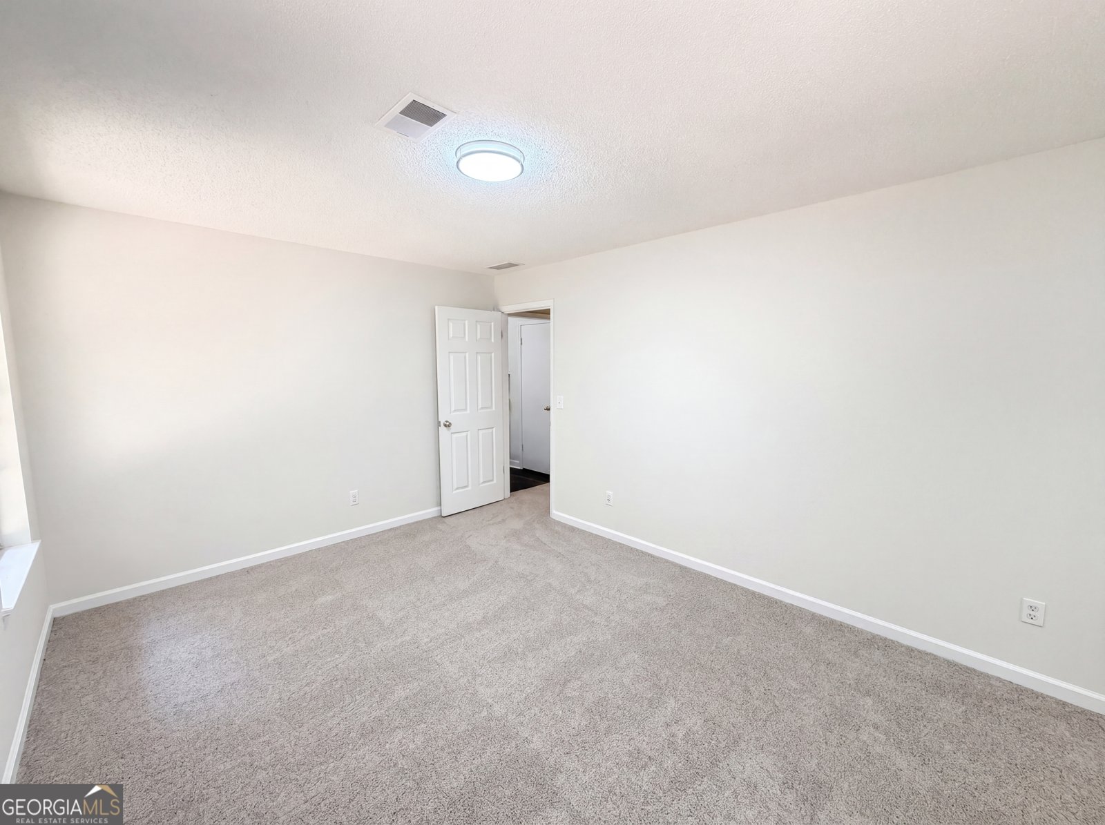 420 Creekside Lane Woodstock - Photo 12