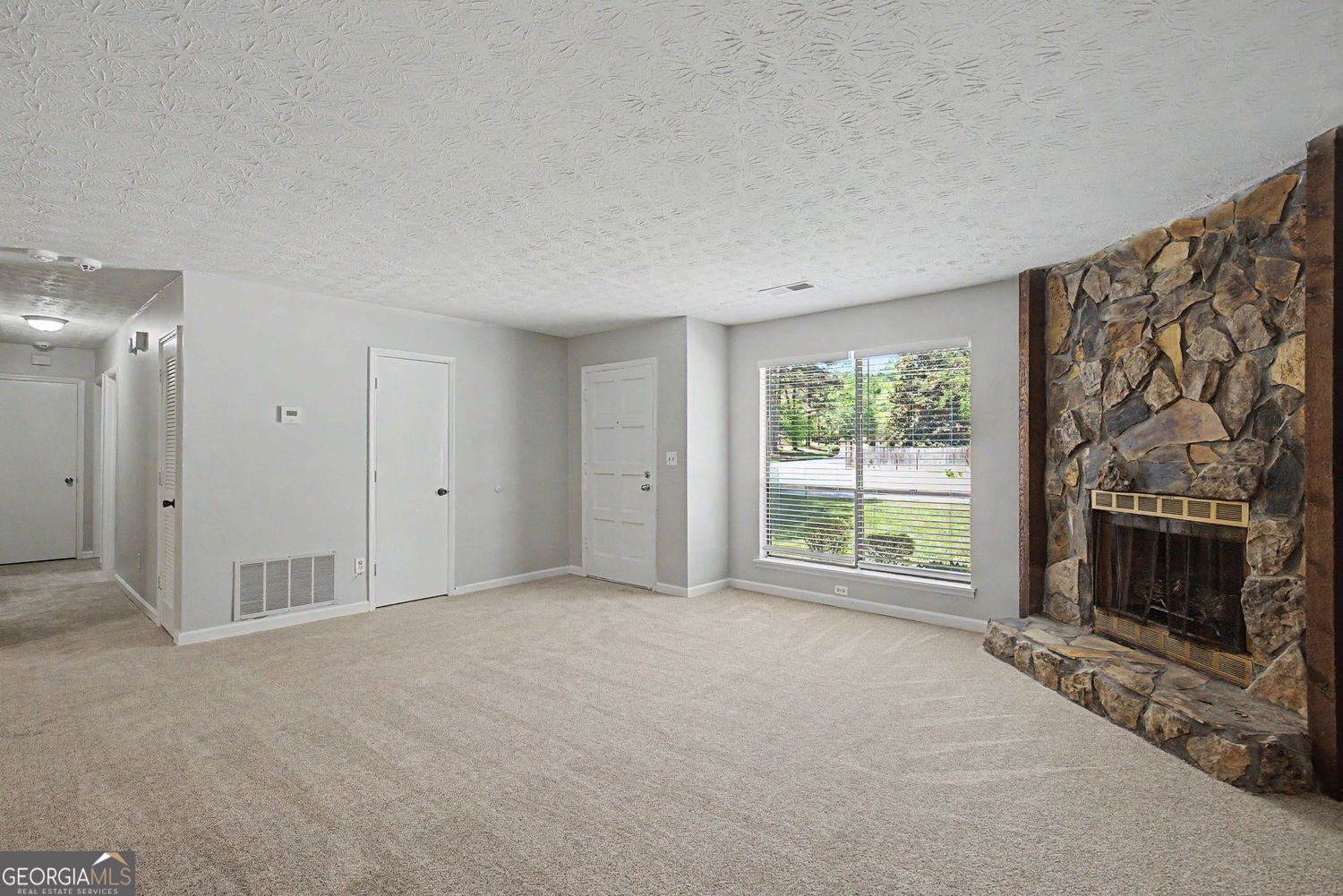 7085 Hania Drive Fairburn - Photo 11