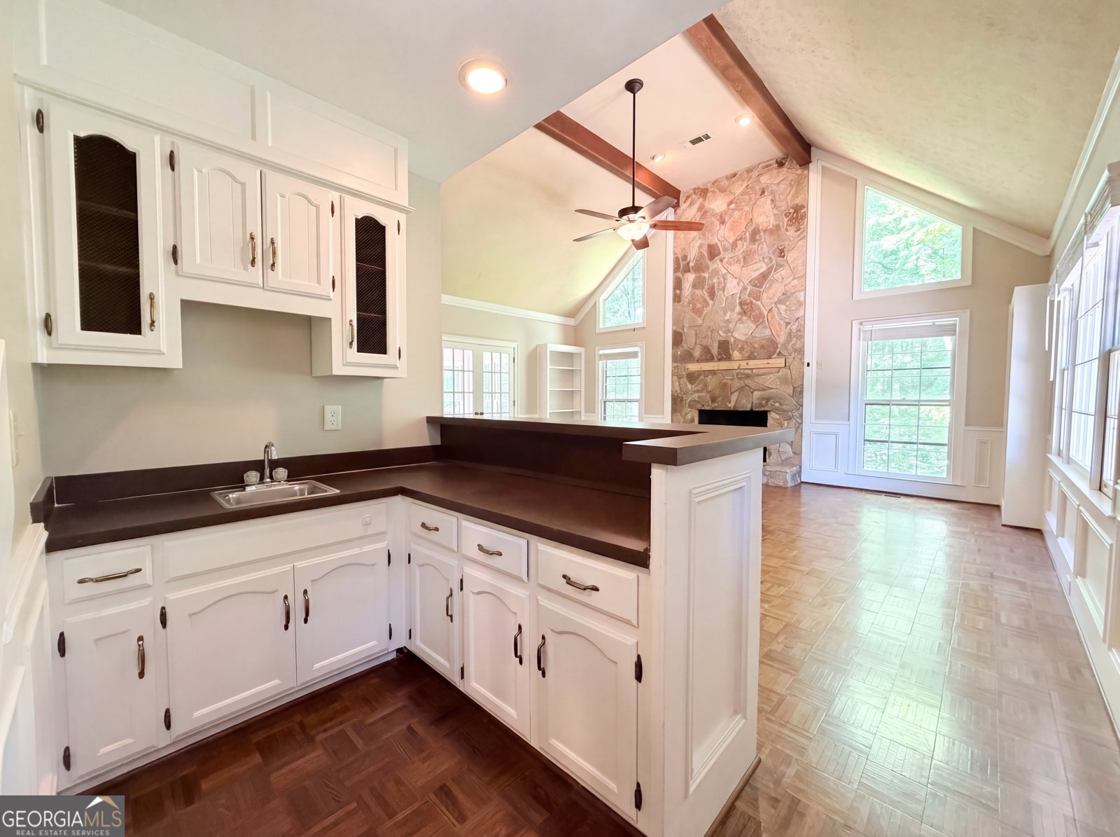 2360 Kimbrough Court Sandy Springs - Photo 10