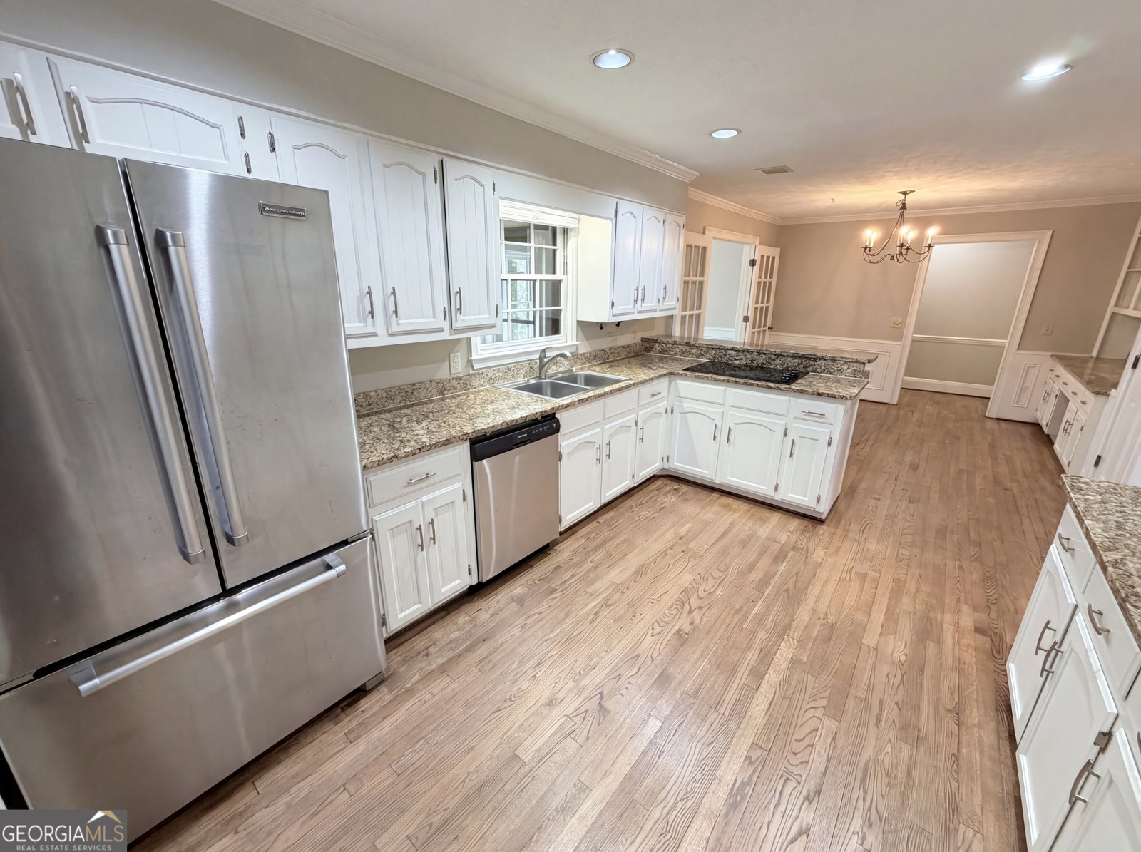 2360 Kimbrough Court Sandy Springs - Photo 11