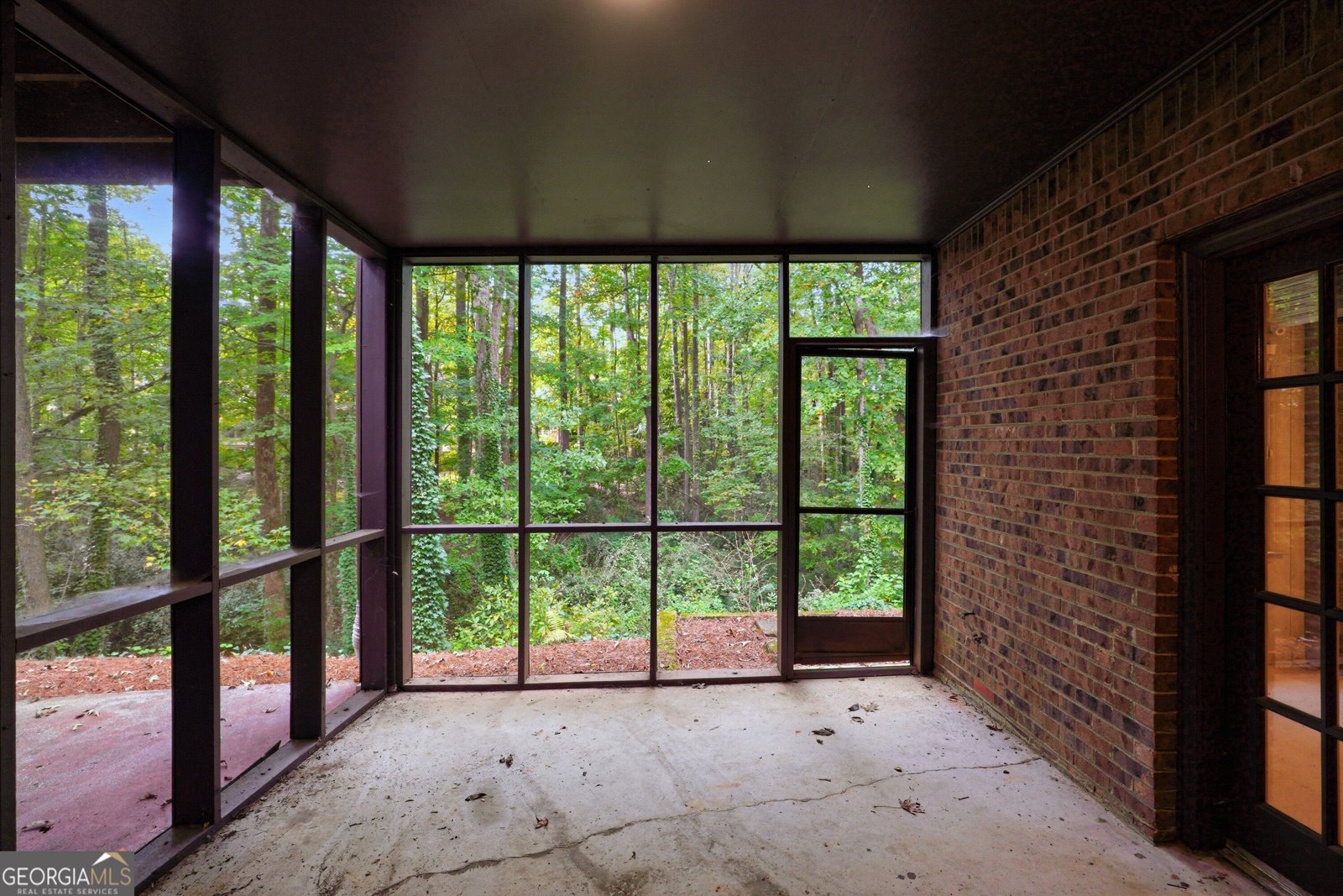 2360 Kimbrough Court Sandy Springs - Photo 54