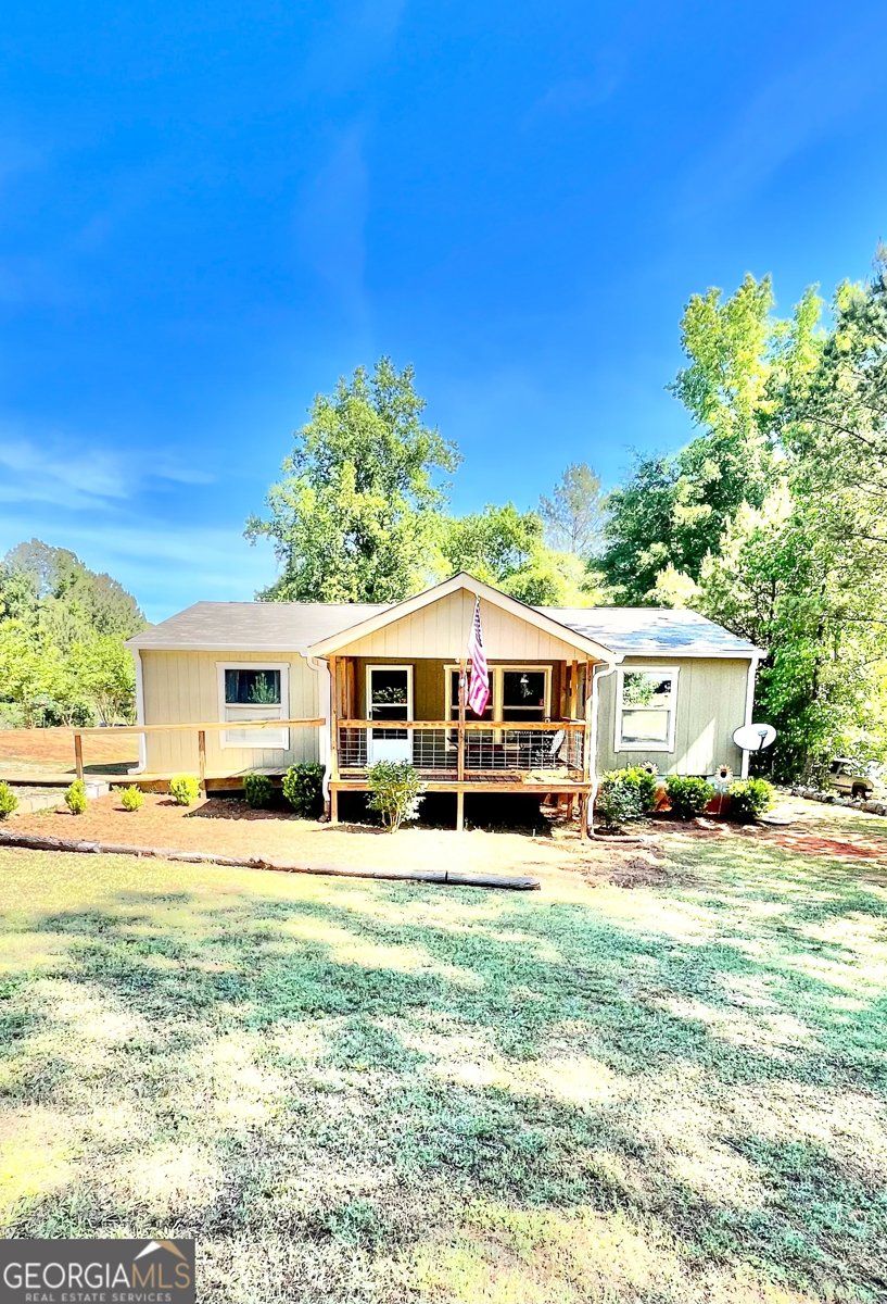 1090 River Woods Drive Madison - main photo
