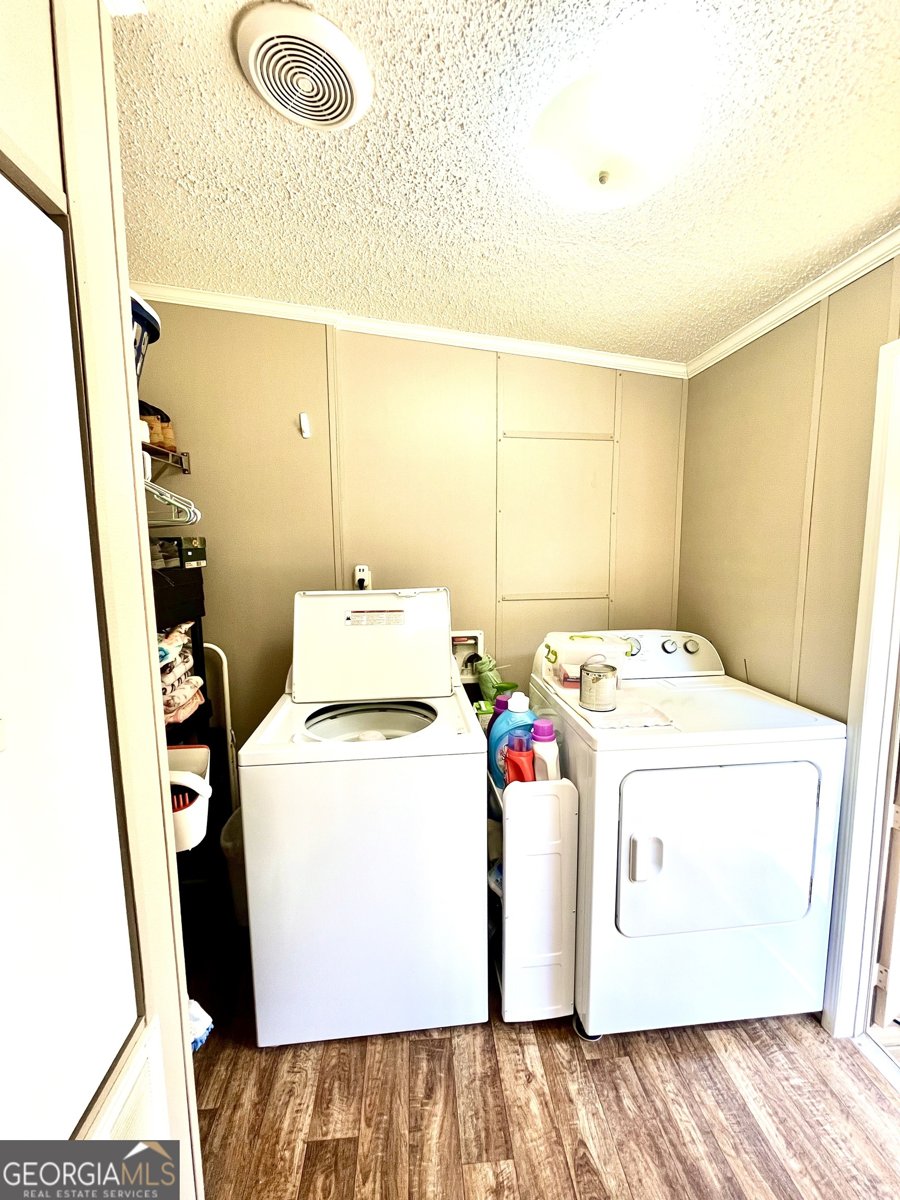 1090 River Woods Drive Madison - Photo 14