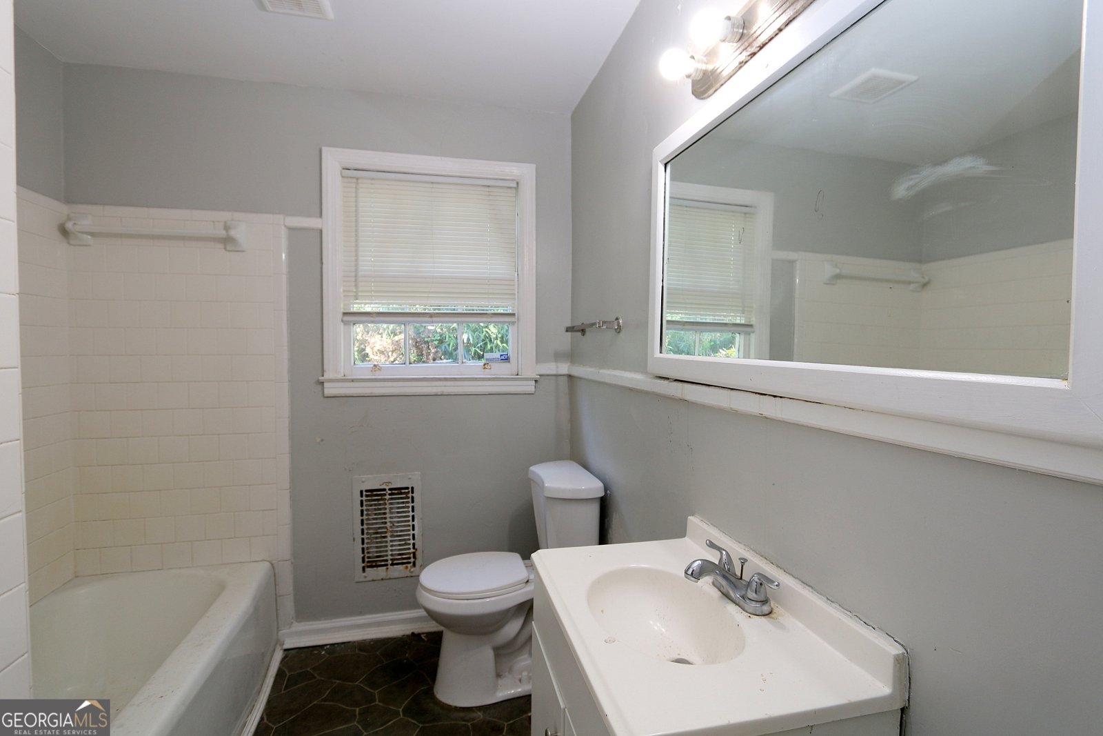 2309 Lorraine Drive Savannah - Photo 16