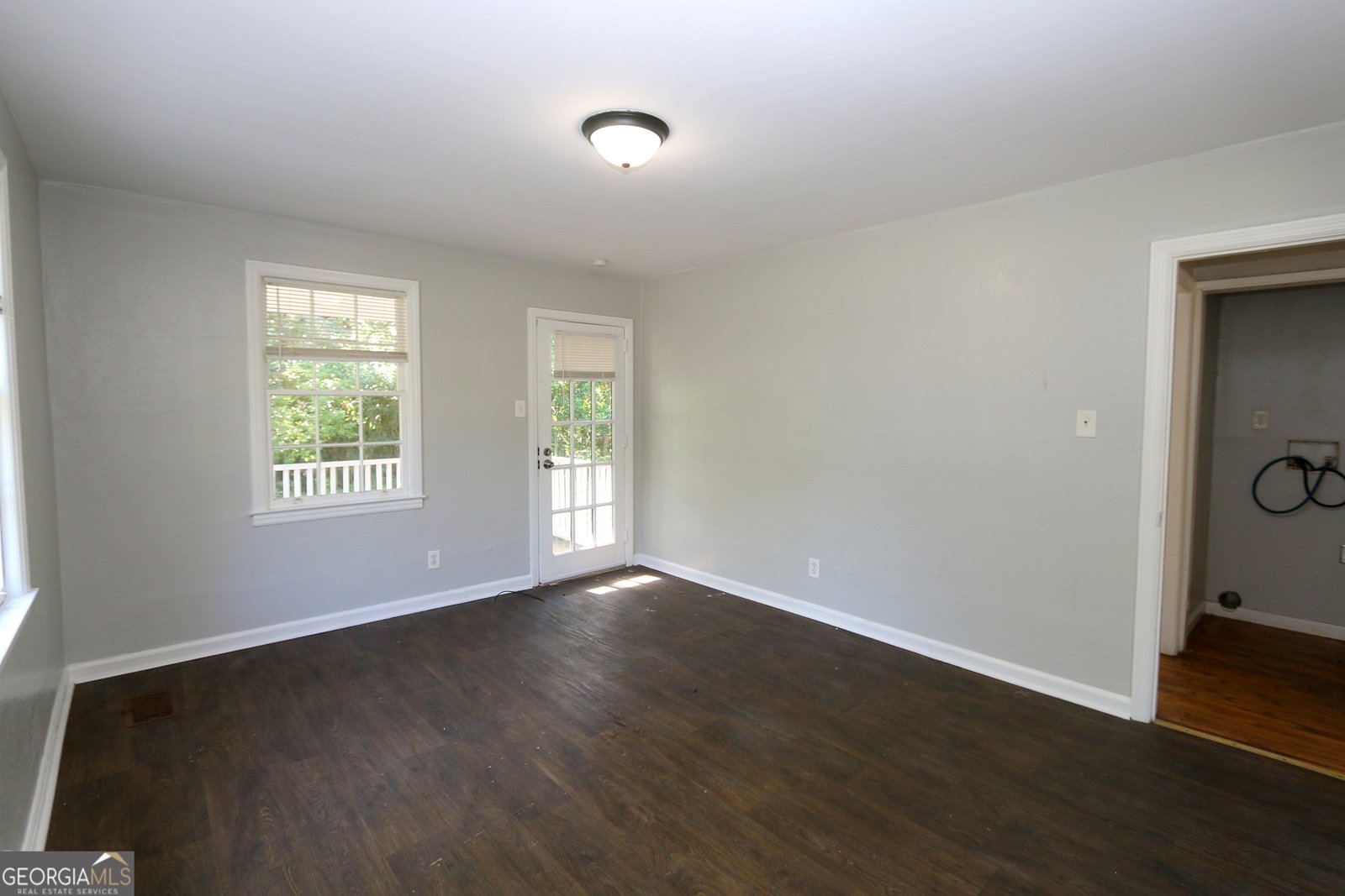 2309 Lorraine Drive Savannah - Photo 6