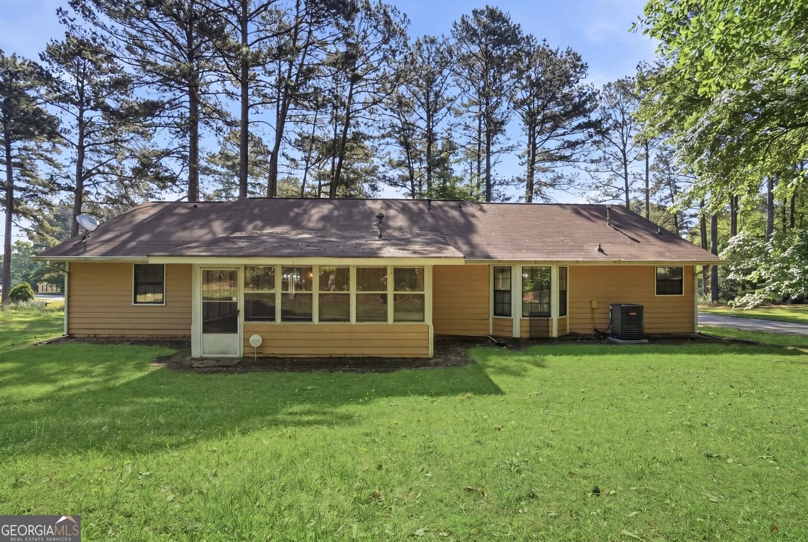 579 Scarborough Road Ellenwood - Photo 16