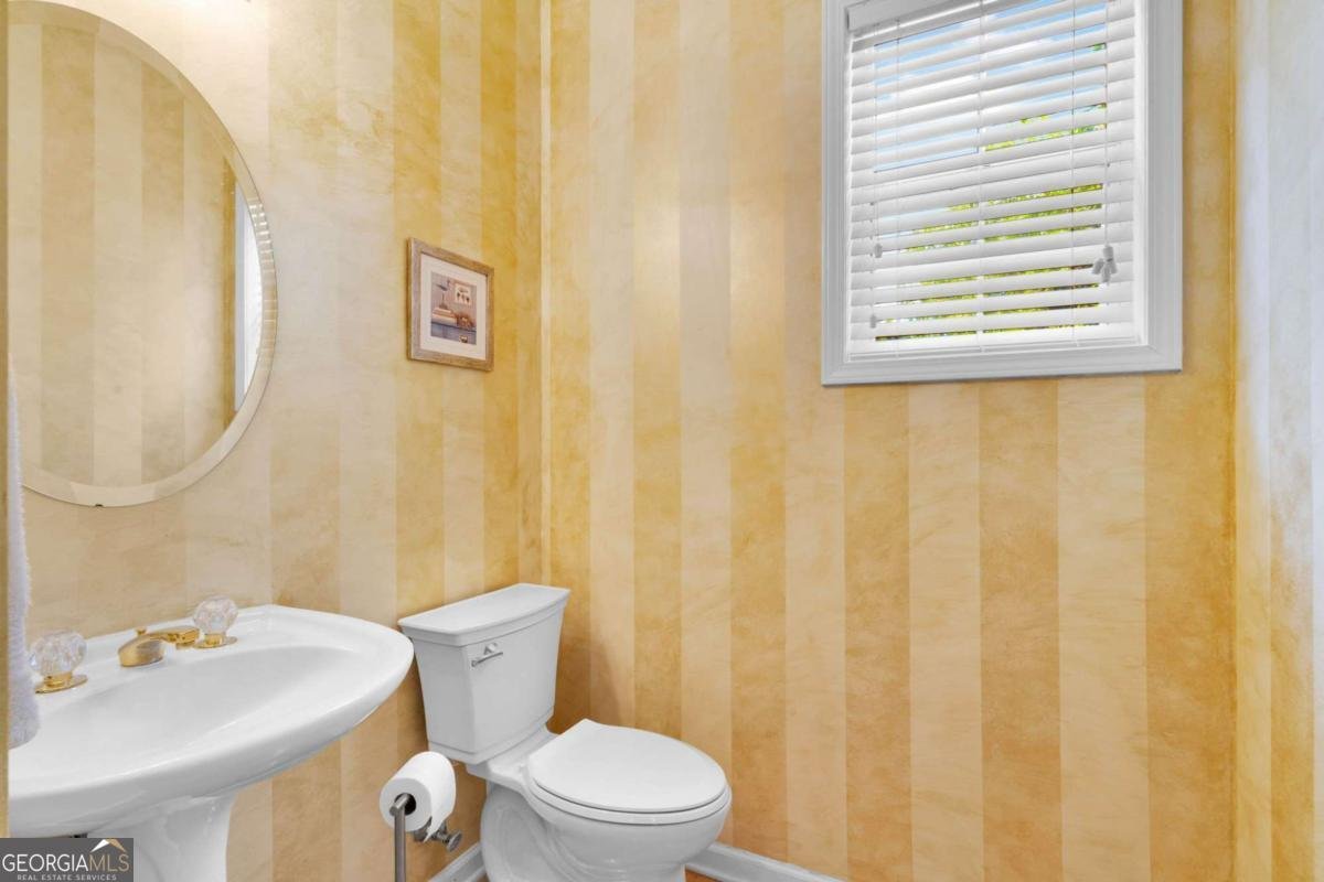 407 Whisper Wind Lane Woodstock - Photo 18