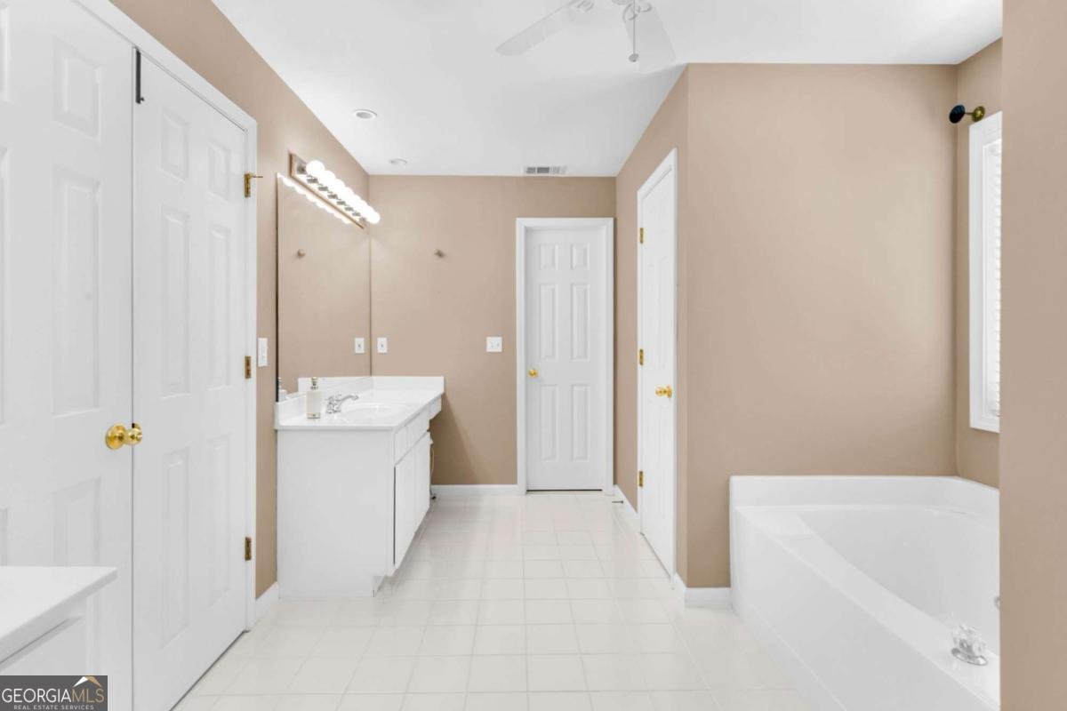 407 Whisper Wind Lane Woodstock - Photo 26