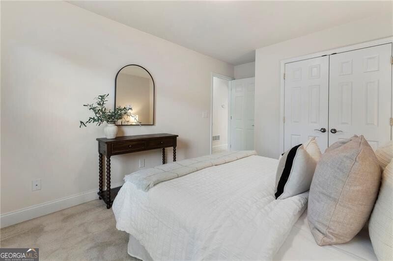 2425 Gateview Court Cumming - Photo 12