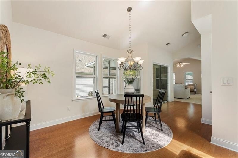 2425 Gateview Court Cumming - Photo 8