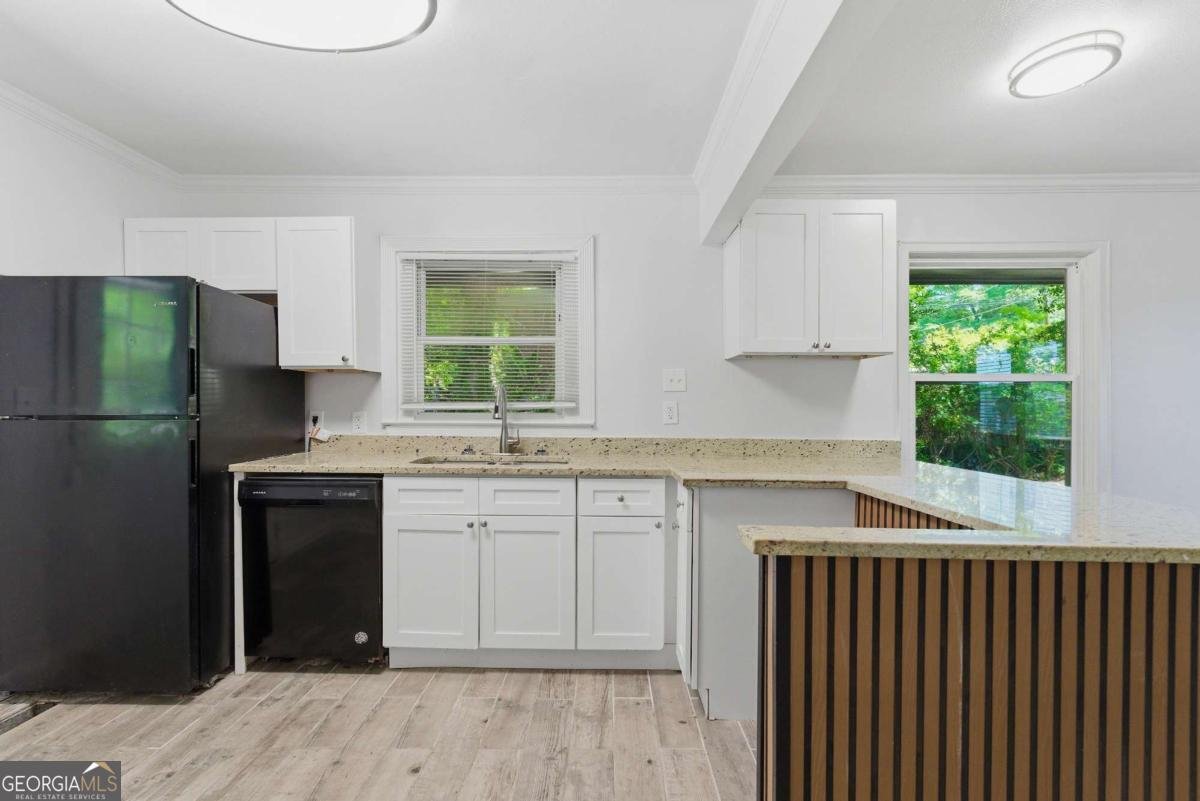 758 Dennis Drive Forest Park - Photo 7