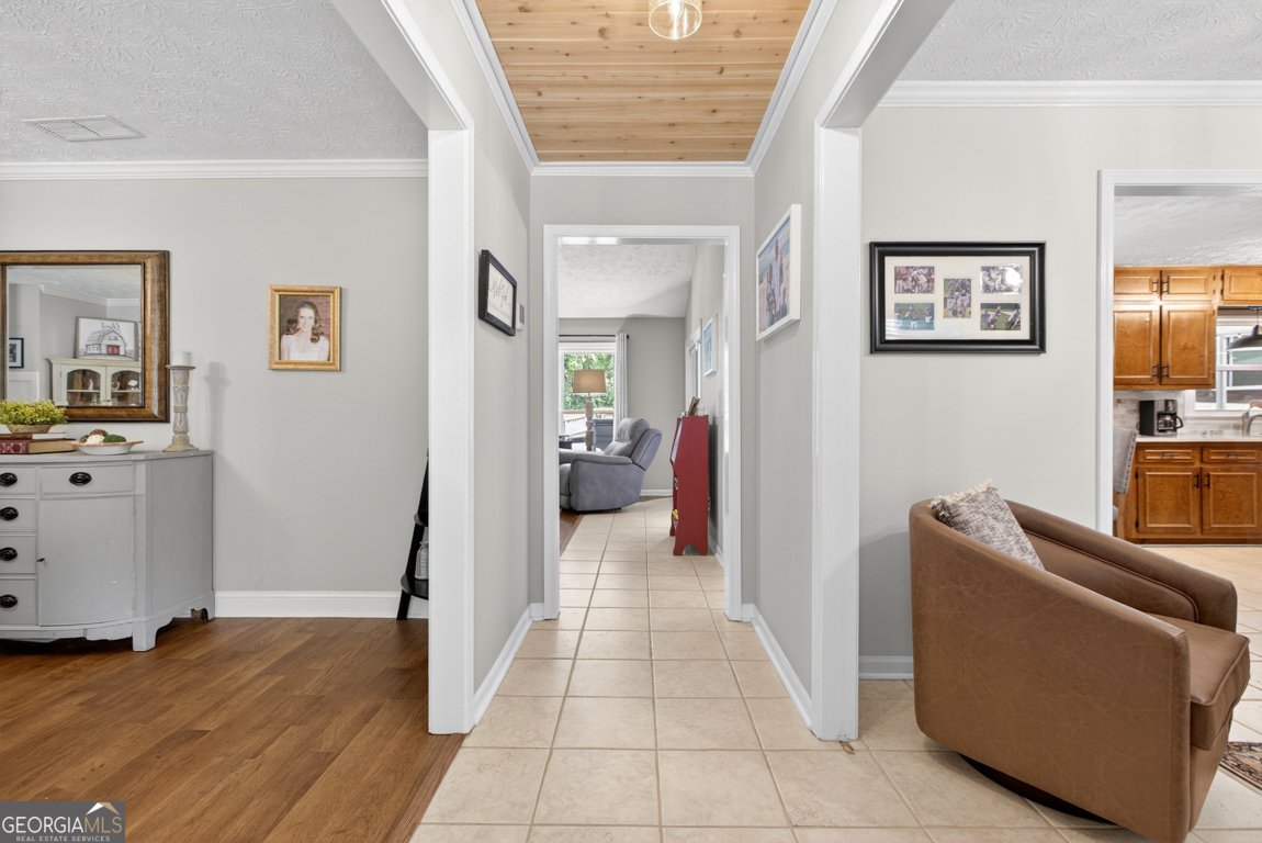 3756 Southgate Drive Lilburn - Photo 8