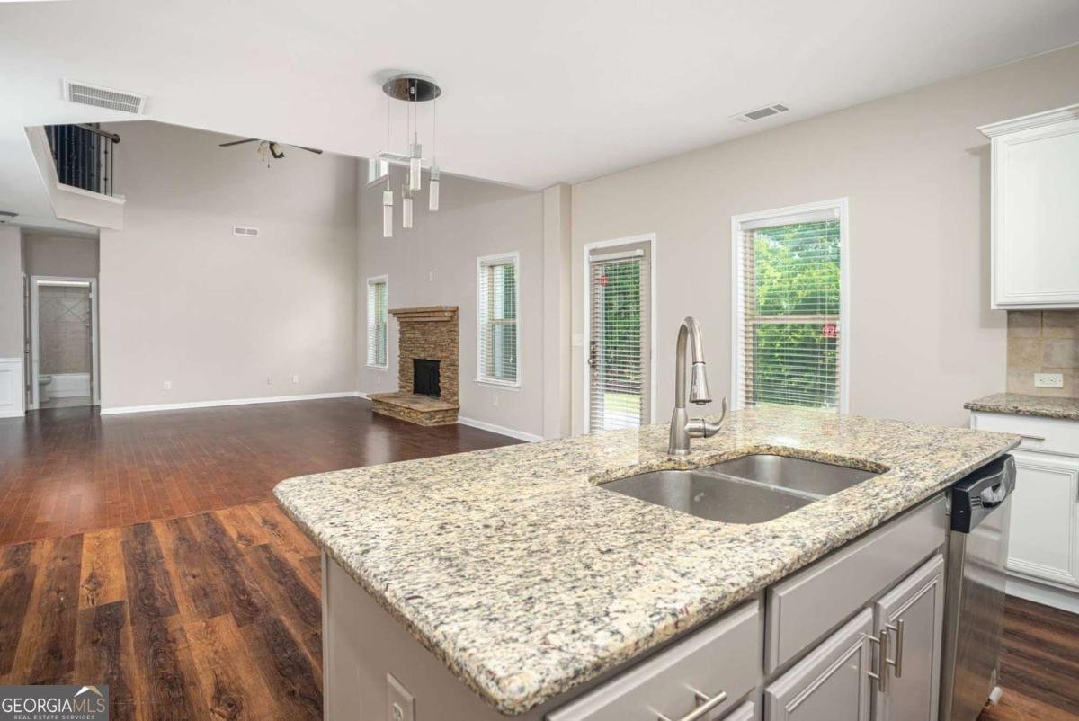 4405 Heathcliff Way Cumming - Photo 25