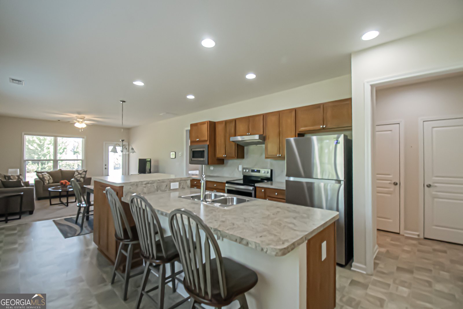 572 Beautyberry Drive Griffin - Photo 6