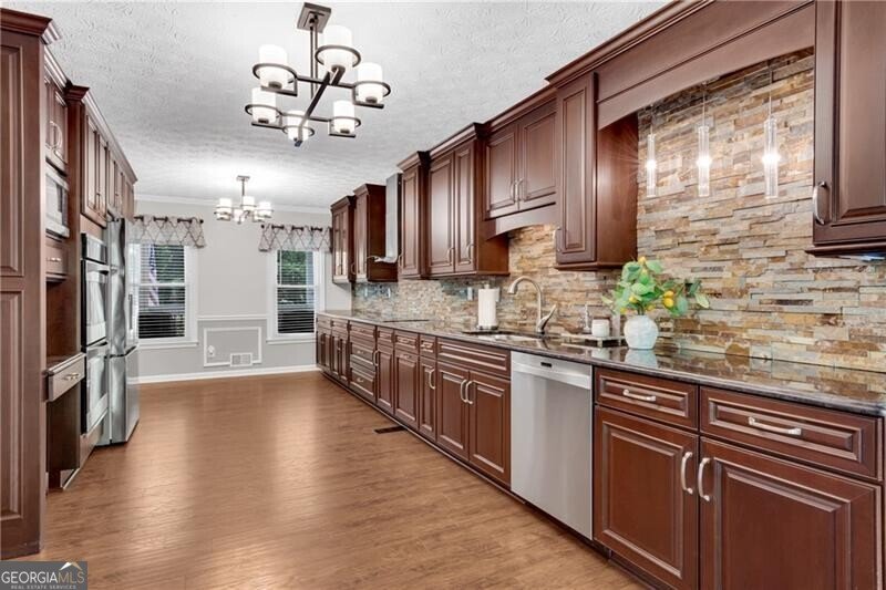 1210 Fontainebleau Court Lawrenceville - Photo 10