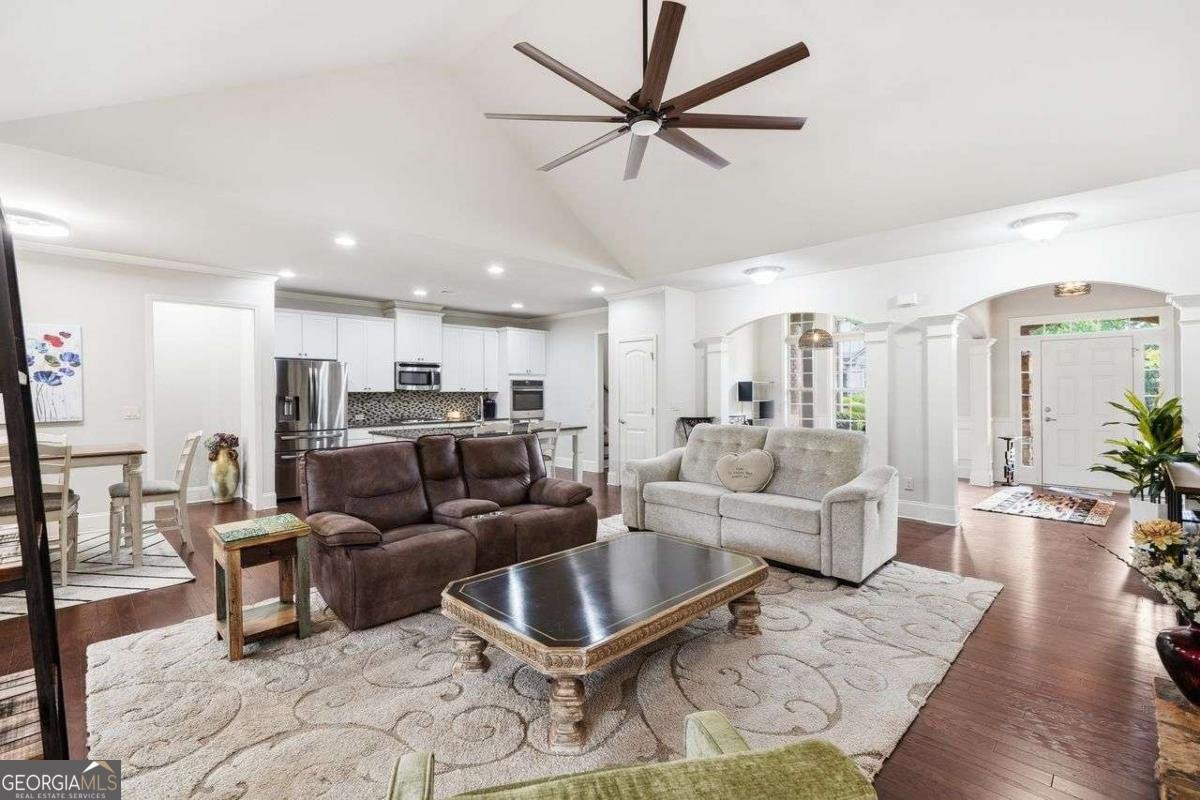 6680 Bransford Drive Cumming - Photo 12