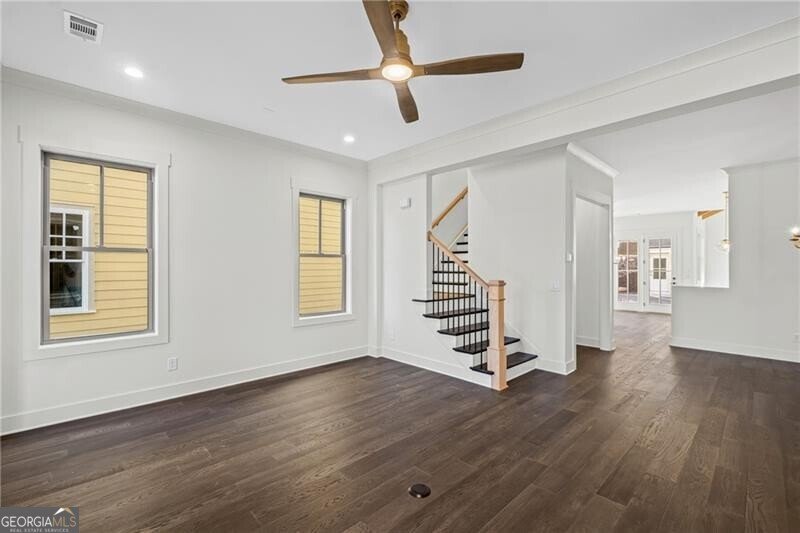557 Groover Street Ball Ground - Photo 10