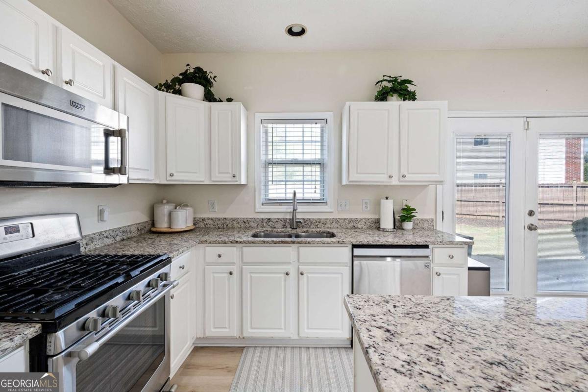 3361 Shallowford Green Drive Marietta - Photo 9