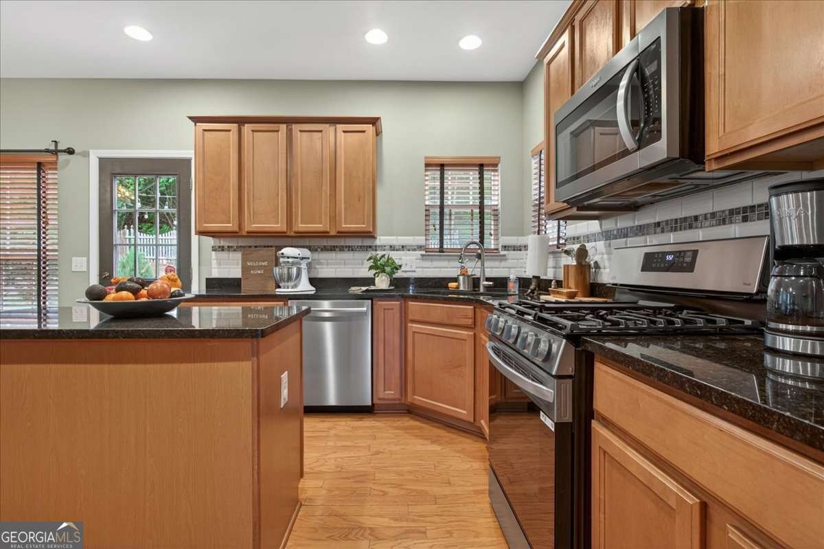 487 Highlands Loop Woodstock - Photo 17